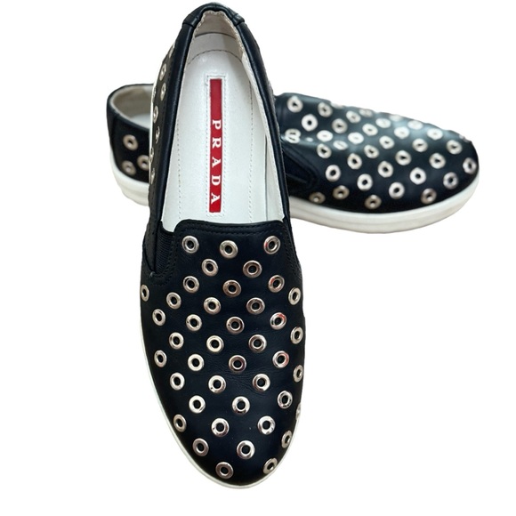 COPY - Prada shoes - Picture 3 of 4